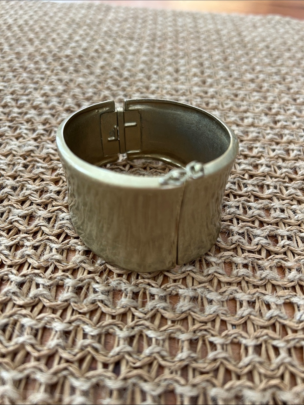 Vintage Robert Lee Morris RLM SOHO hinged antique gold finish bracelet